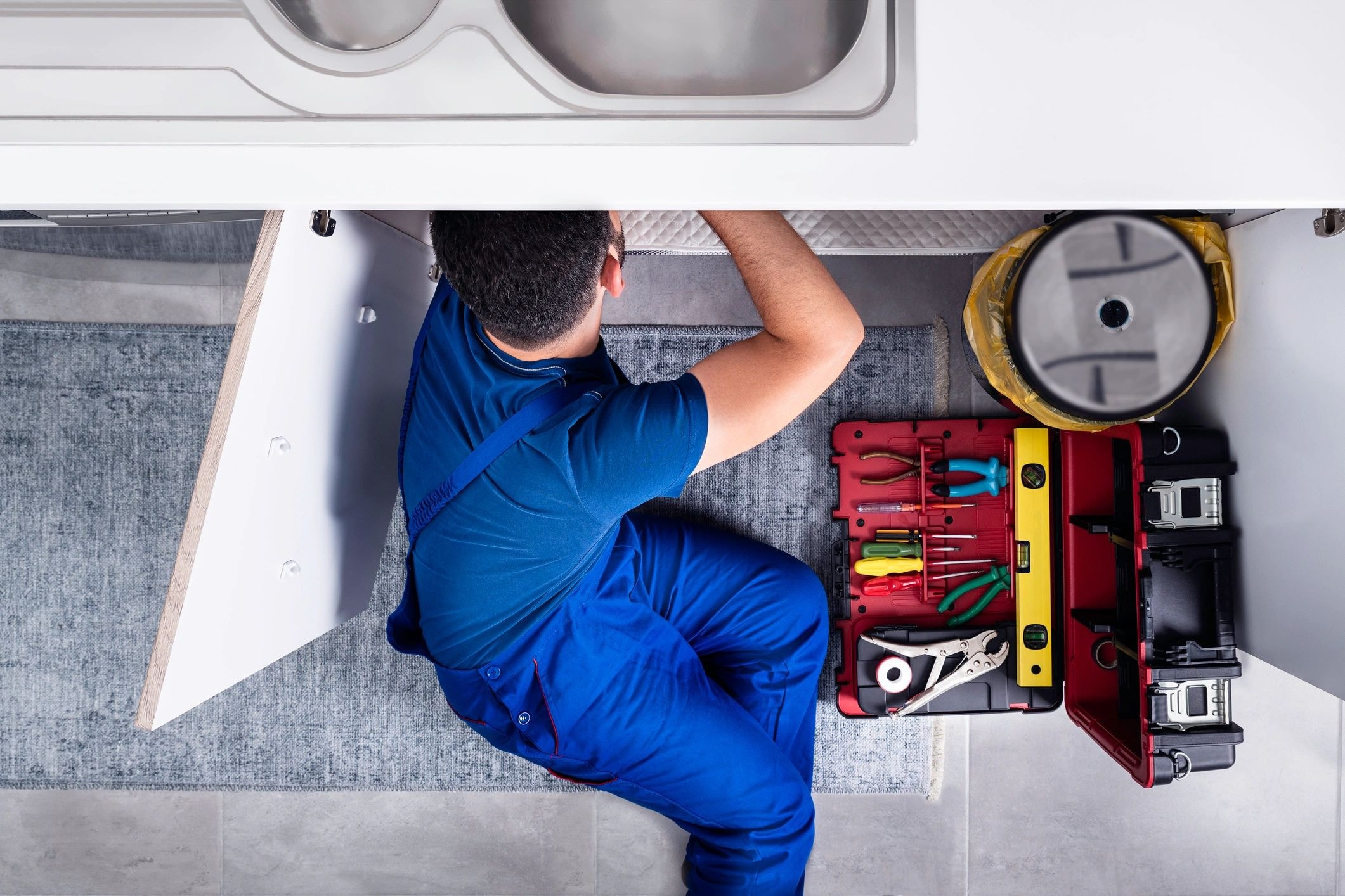 Hydronics and radiant heating installation